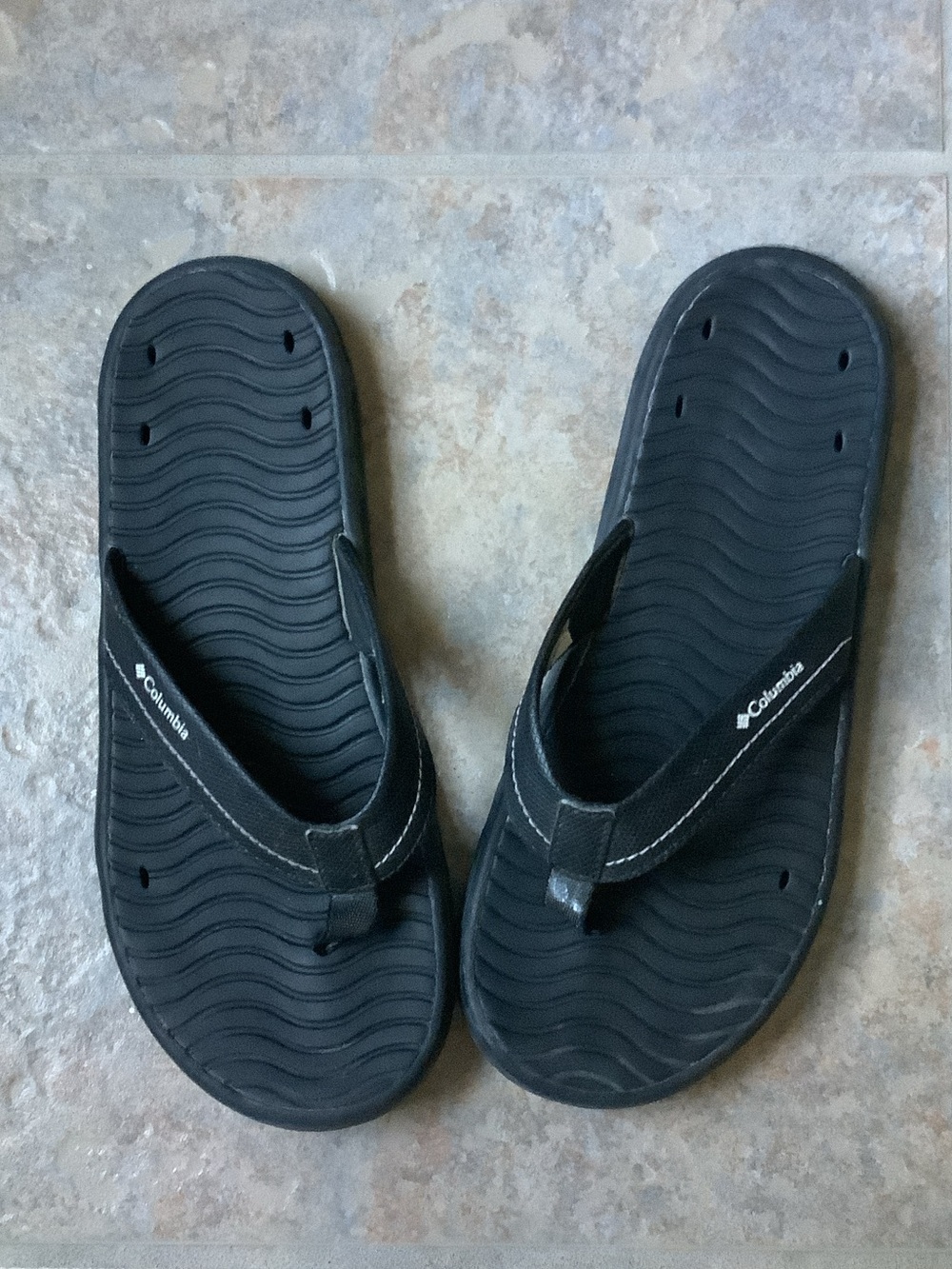 Columbia Black and Dark Gray Women's Flip Flop Sandals